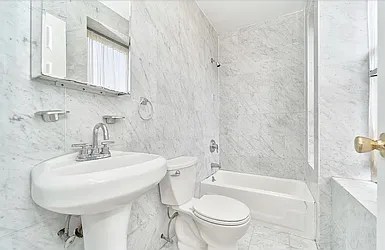 Rented by Living New York