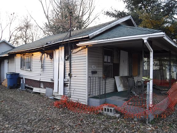 2nd image of 553 Gayle Ave