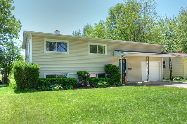 1st image of 509 Deerfield Dr