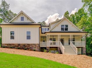 56 Blandwood Dr, Cartersville, GA 30120