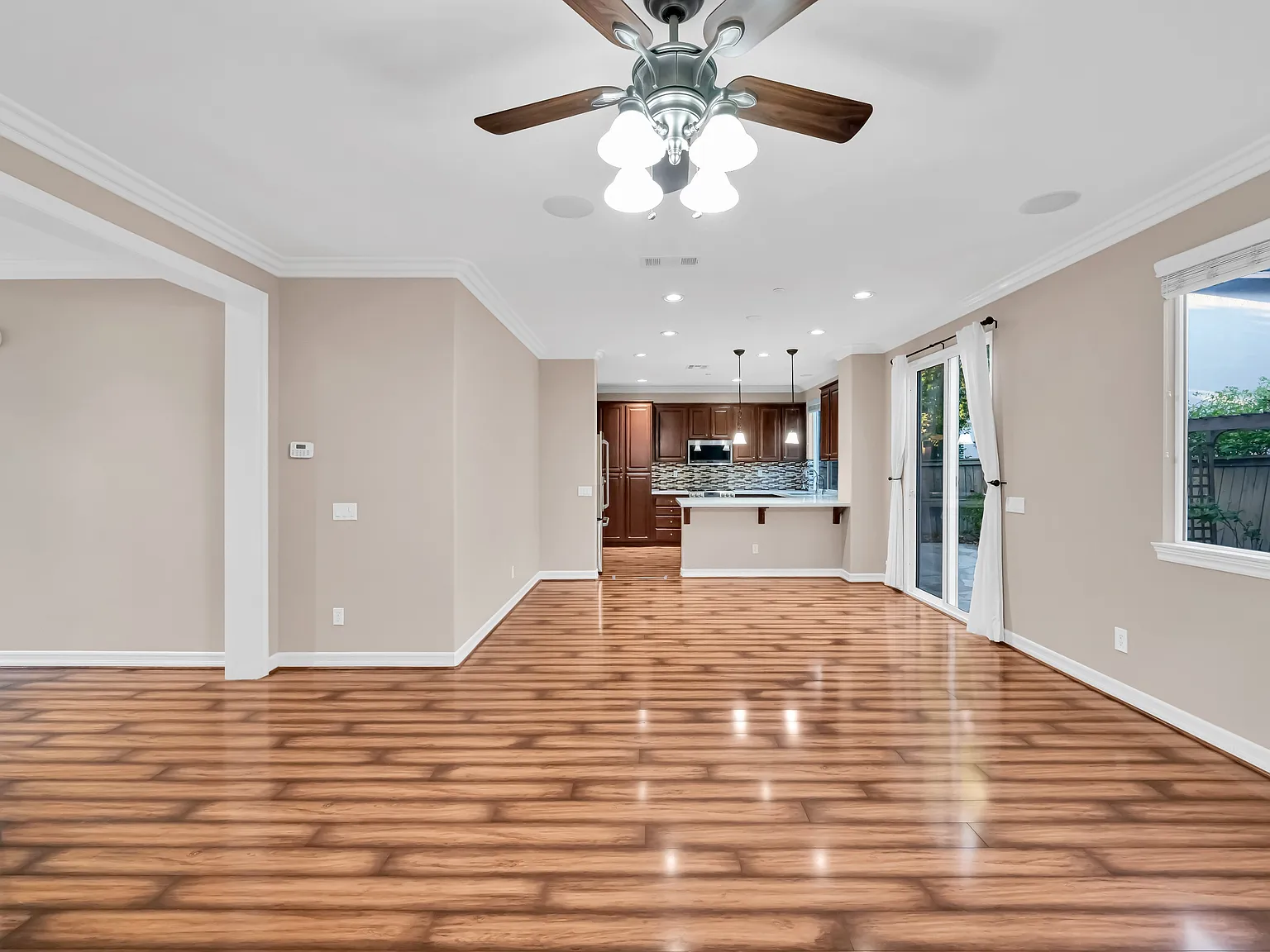 10509 Hollingsworth Way - 1 — Photo 4