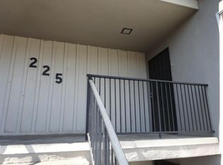 225 W Santa Barbara St APT D, Santa Paula, CA 93060