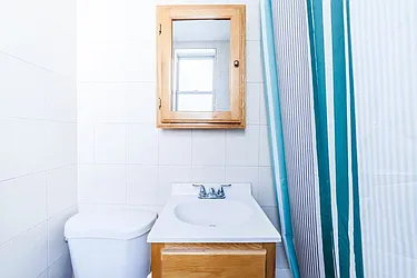 Rented by Nest Seekers International