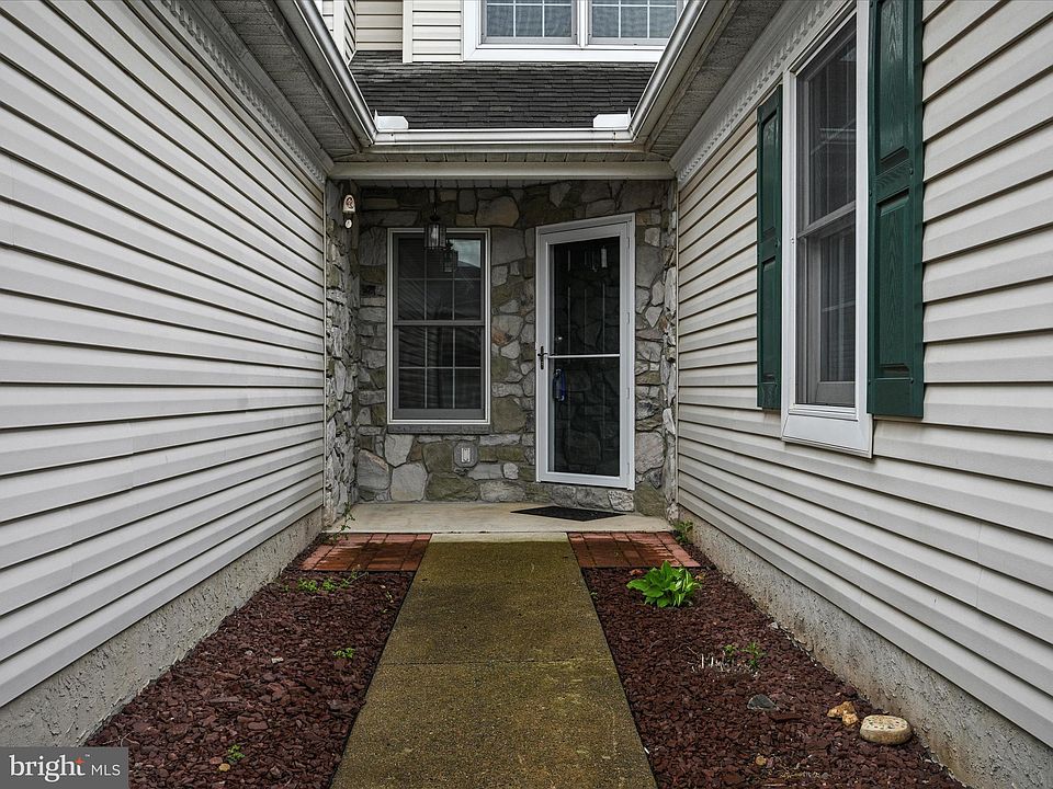 3 Hemlock Dr, Maytown, PA 17550 Zillow