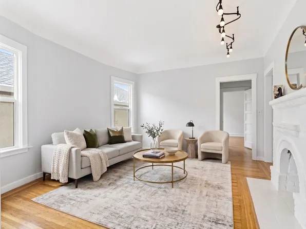 Fully Renovated 2 Bed, 1 Bath Oakland Home with In-Unit Laundry, 1931 9th Ave, Oakland, CA 94606