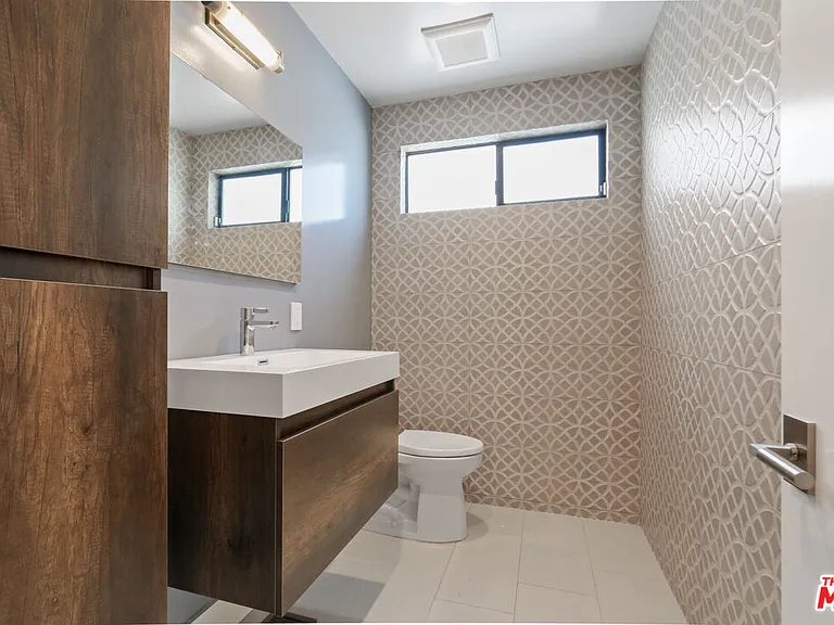 3004 Glenn Ave — Photo 3