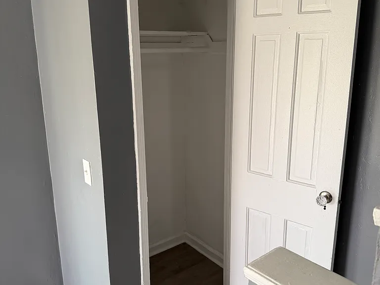 10869 Nottingham Rd — Photo 9