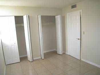 3rd image of 801 NW 47th Ave APT 420W