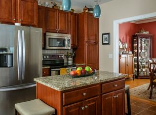 151 McKinley Dr, Broadway, VA 22815