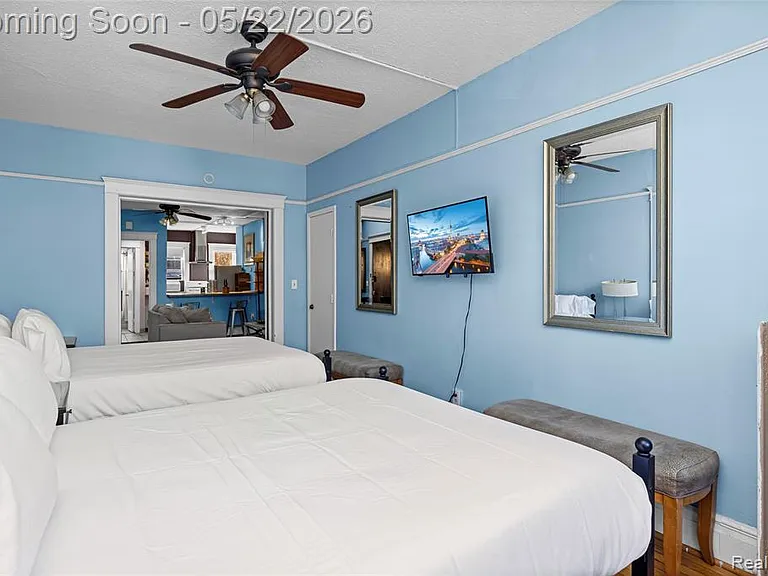211 N Main St #1 — Photo 22
