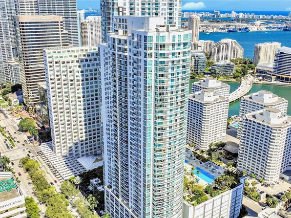 951 Brickell Ave APT 505, Miami, FL 33131