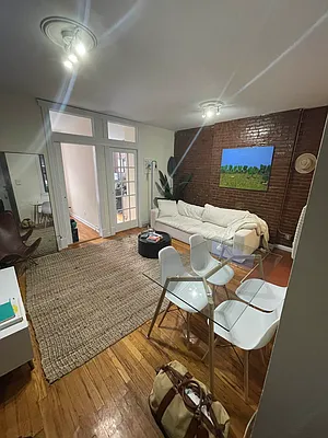 Rented by Grand Group Realty | media 1