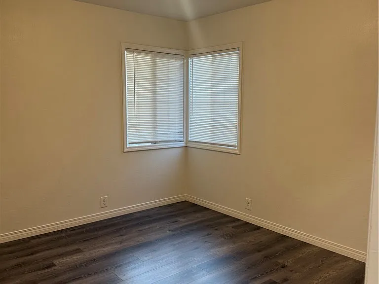 11286 San Mateo Dr — Photo 13