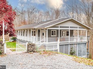 11651 Stillwell Acres Ln, Clifton, VA 20124