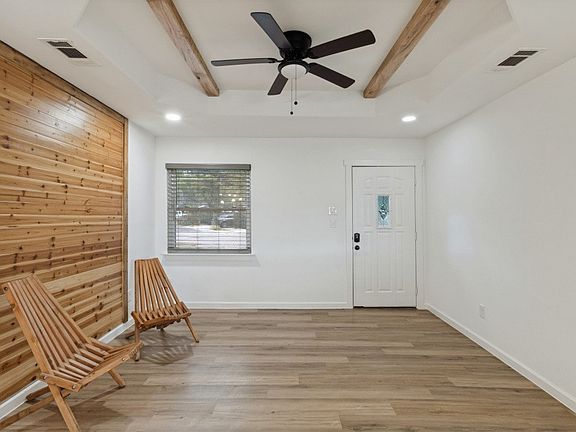 4th image of 1911 El Capitan Dr