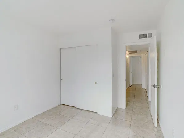 3961 Danny Melamed Ave Unit 202, Las Vegas, NV 89110