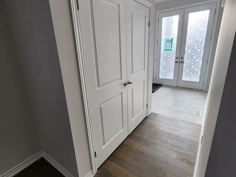 55 Hildred St — Photo 2