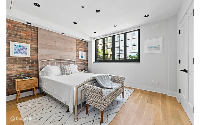 Sold by Douglas Elliman | media 8