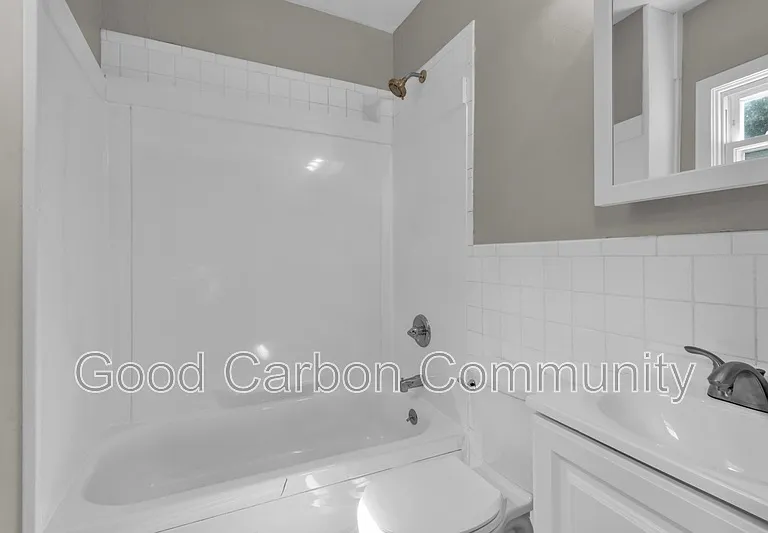 24 Lincoln Ave #REAR — Photo 11