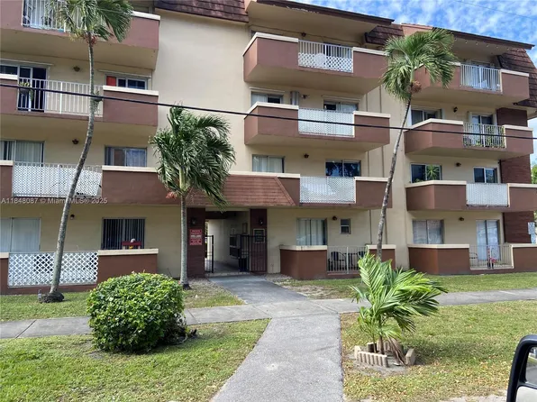 680 Miller Dr #W-402, Miami, FL 33166
