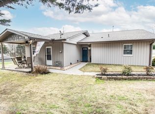 132 Pembroke Rd, Oak Ridge, TN 37830