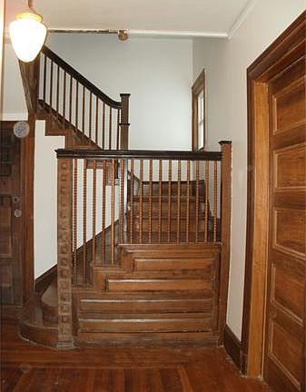 3rd image of 583 Watertown St #1