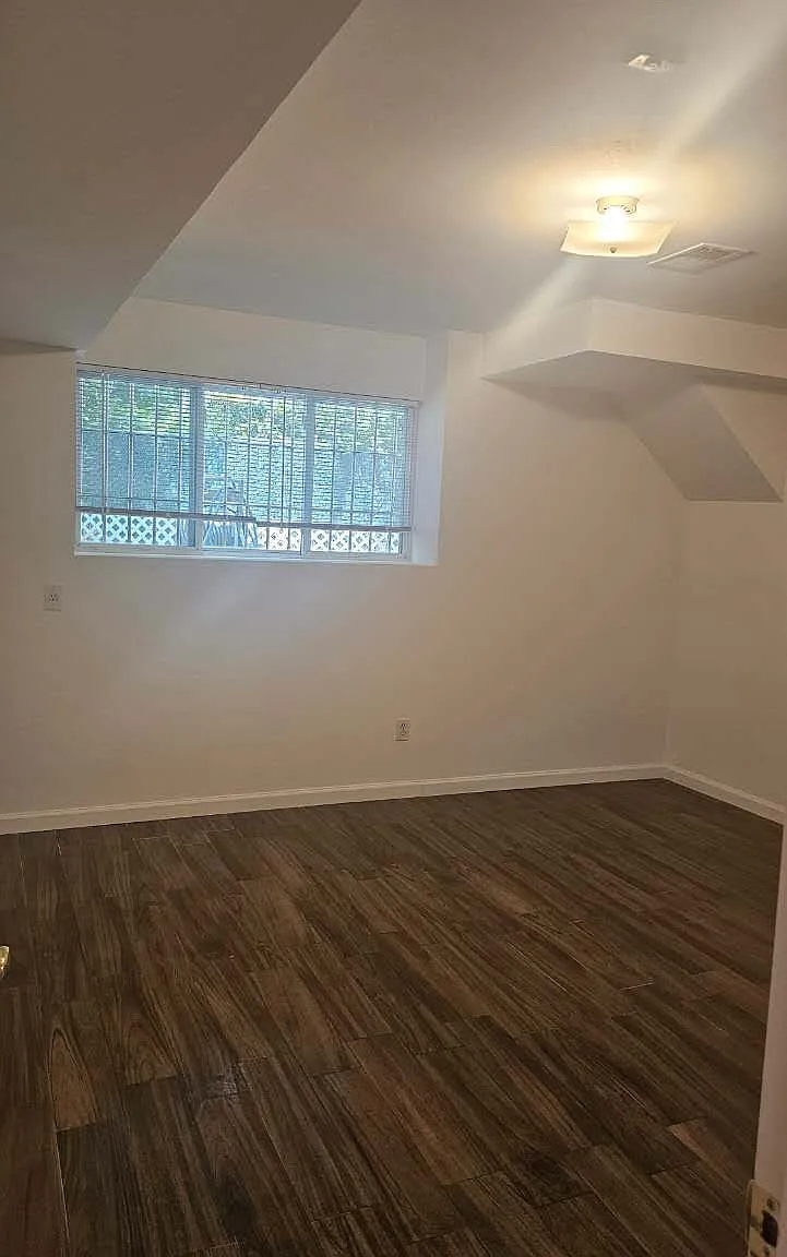1 bed, $1,800 — Photo 3