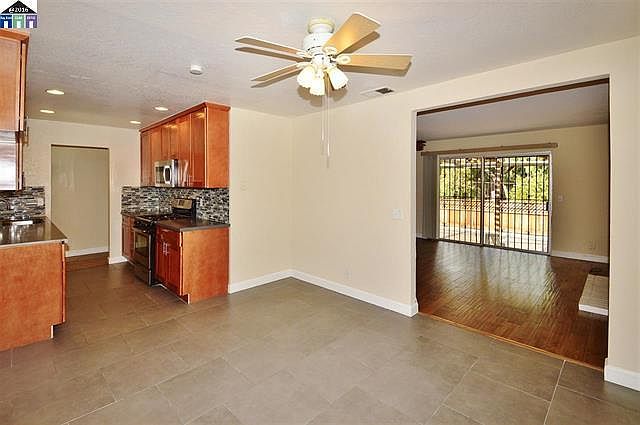 1st image of 106 Marge Ct