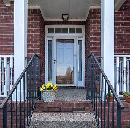 3rd image of 605 Meadow Glen Ct
