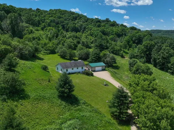 S2156 Valley Ave, La Farge, WI 54639