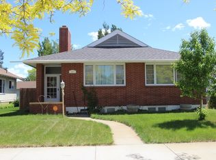 608 S Lake Ave, Miles City, MT 59301