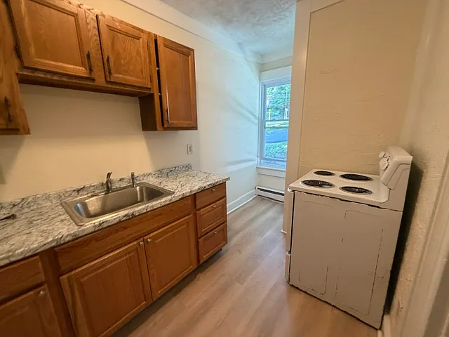 4-6 Wilkes St #1LR — Photo 6