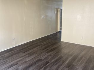 1451 W 105th St #15, Los Angeles, CA 90047