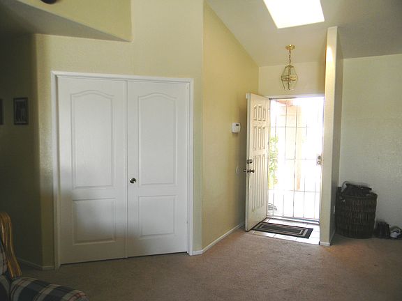 4th image of 16089 Llanada Ave