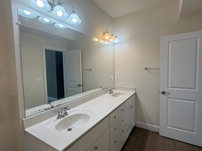 352 Pear Blossom Rd — Photo 16