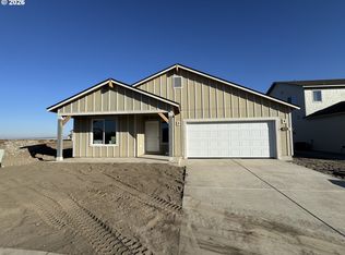 627 Arthur St, Umatilla, OR 97882