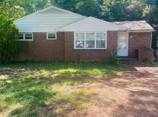3317 Barringer Dr, Charlotte, NC 28217
