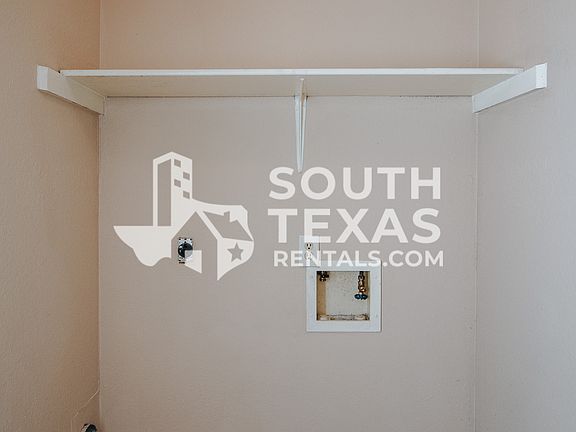 2nd image of 603-702 Sherwood Dr #17736072