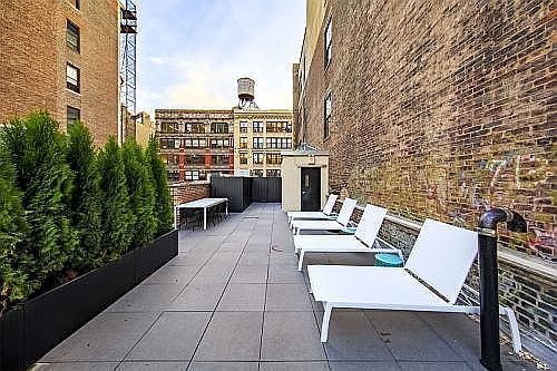 2nd image of 43 W 27th St Floor 3