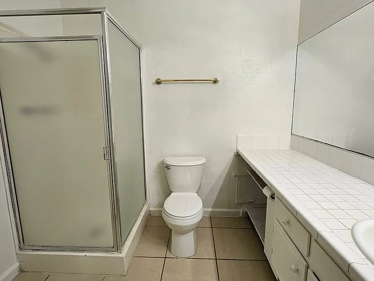 21398 Baldwin Ln — Photo 8
