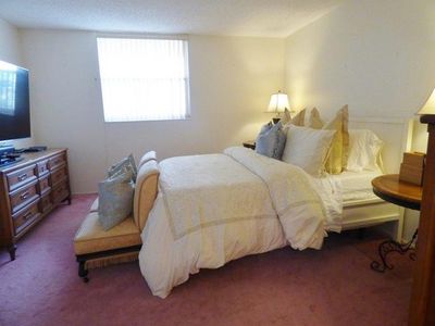 250 NW 67th St APT 420, Boca Raton, FL, 33487