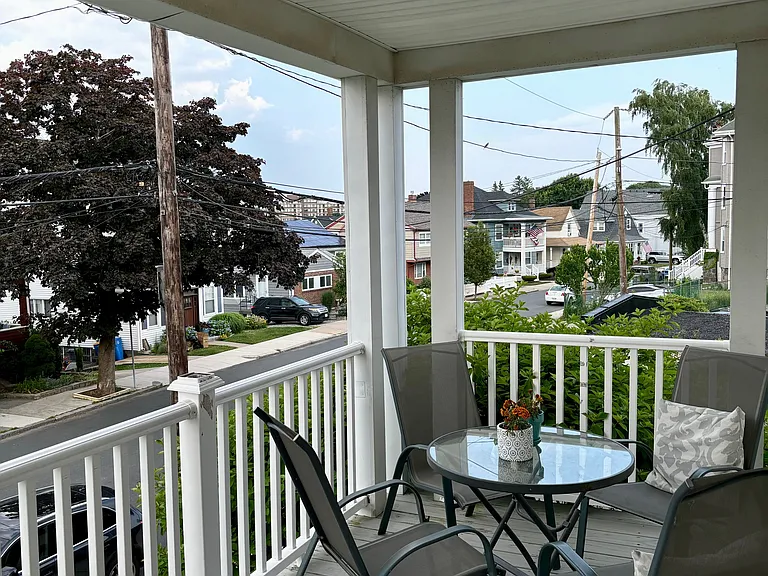Front deck with ocean views!