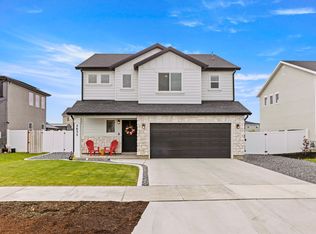2635 W 2960 S, Syracuse, UT 84075