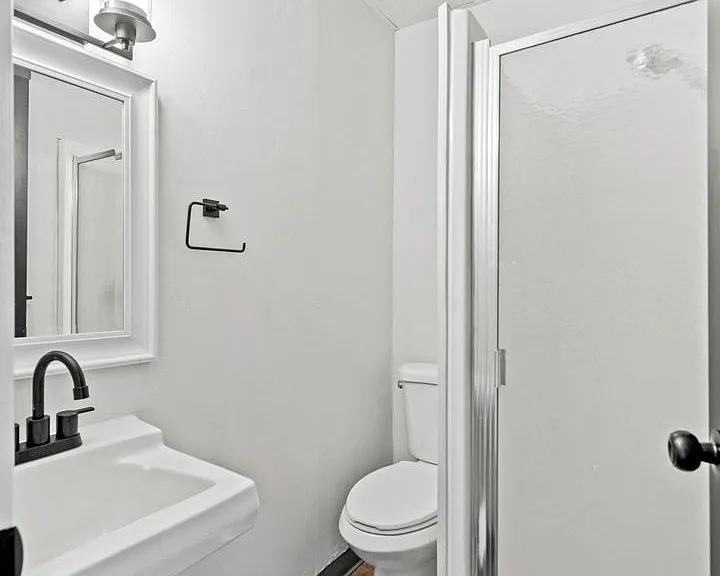 412 Mill Street — Photo 2
