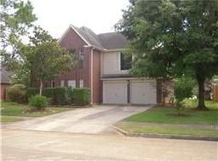 2912 Waterloo Rd, Pearland, TX 77581