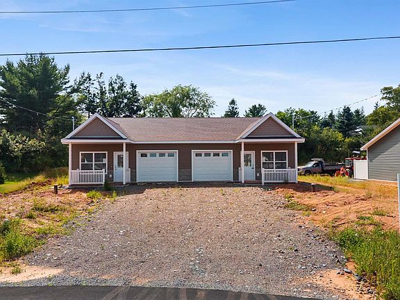 3rd image of 9 Summer Hill Pl