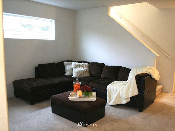 3rd image of 28117 136th Avenue SE
