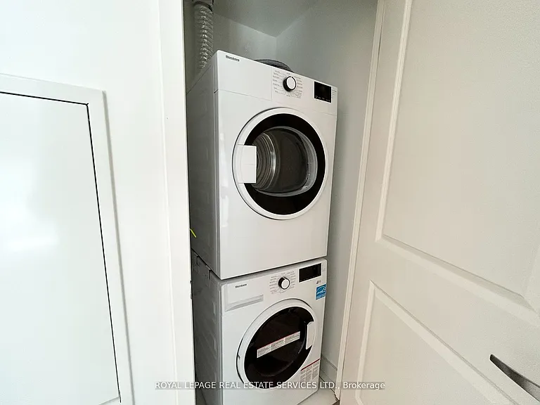 543 Richmond St W #425 — Photo 8