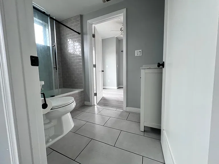 11344 Hatteras St #B12 — Photo 24