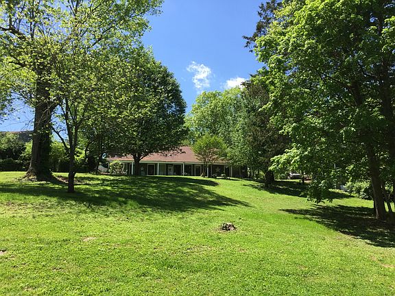 3rd image of 6210 Nolensville Pike